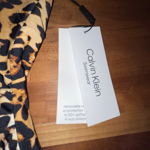 Calvin Klein Women's Animal-Print V-Wire Bandeau Halter Tankini Top XS - Picture 5 of 8